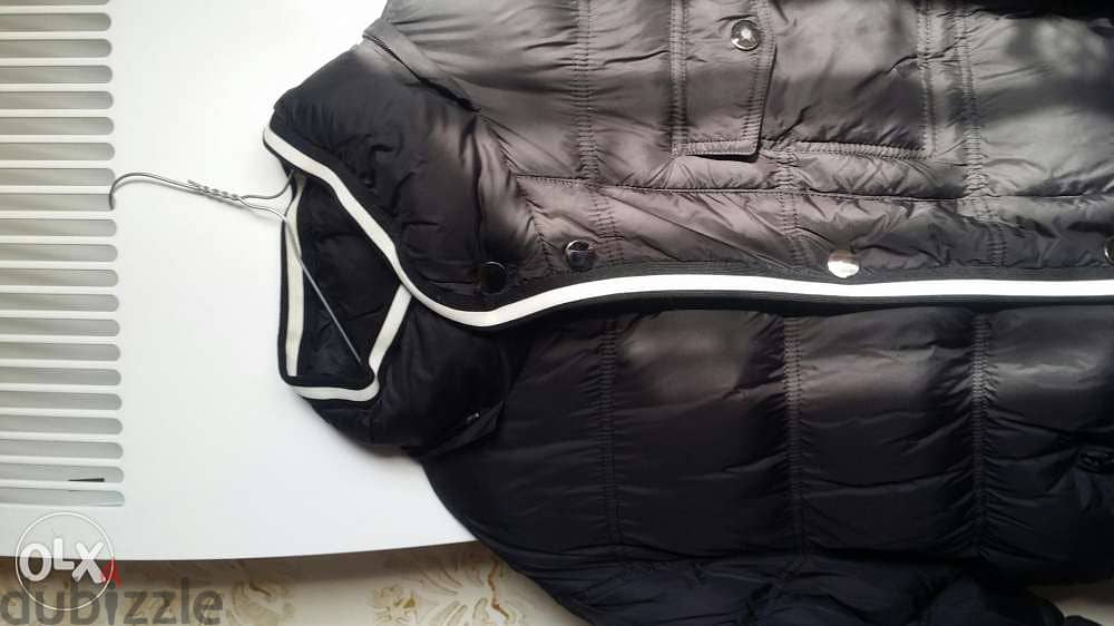 Moncler جاكيت 1