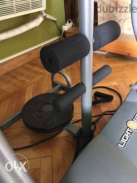 Treadmill Light Fitness- 4000M-1 مشاية ٧ في ١ كأنها جيم صغير في البيت 5
