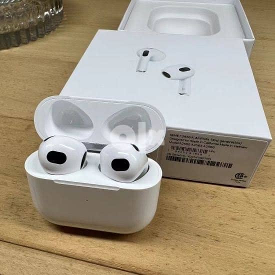 Airpods 3rd Generation متبرشمة من امريكا 1