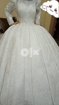 فستان زفاف أبيض للبيع موديل 2022 (استعمال يوم واحد) 0