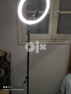 ستاند 2 متر متعدد  + Ring Light ٣ الوان إضاءة شديدة جدا بشكل كبير 0