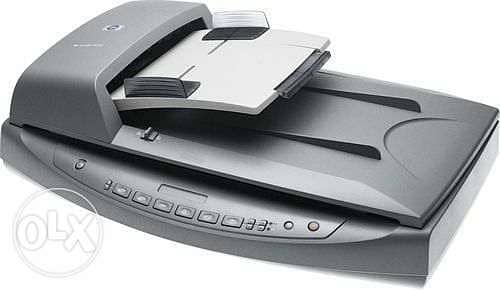 HP Scanjet 8250 Digital Flatbed Scanner 0