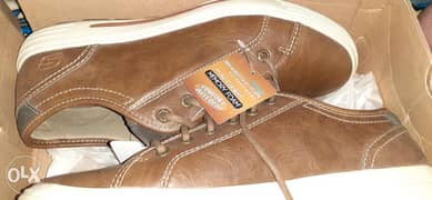 حذاء سكيتشرز امريكى نعل طبى بنى جلد مقاس ٤٣ 0