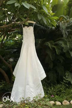 Simple Wedding Dress 0