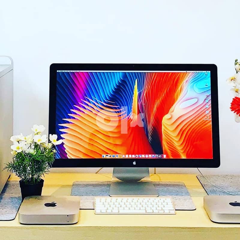 Apple Thunderbolt Display 27 تعمل علي جميع اجهزة ماك الجديدة Mac  M1 3