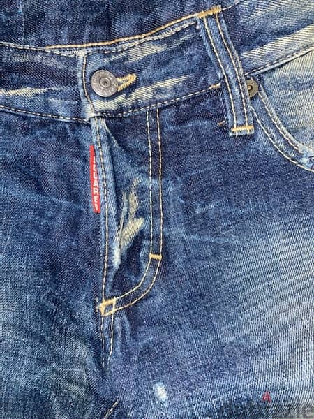 Dsquared2 authentic jeans size 28 in excellent condition 9