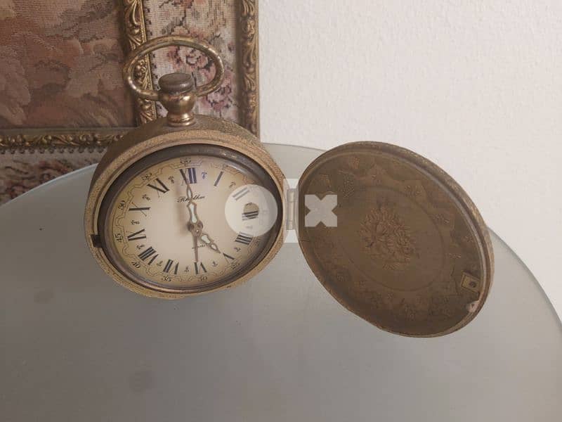 old clock 0