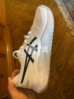 Brand new ASICS tennis shoes - Gel challenger - size 10 0