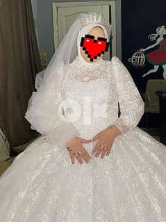 فستان زفاف ملكي هاند ميد 0
