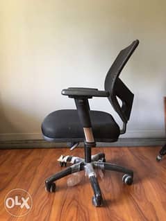 Office Chairs كرسي مكتب 0