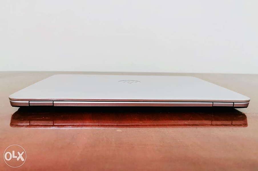 Great Chance HP Elite Book UltraThin A10 with SSD M2 NVMe + 1TB as New 3