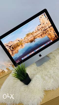 Apple iMac 21.5-inch 4K Retina Display Late 2015 0