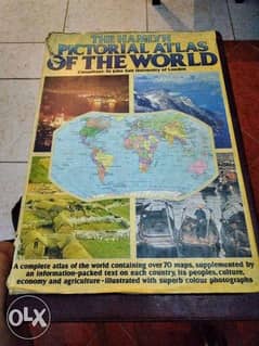 The Hamlyn Pictorial Atlas Of The World ) طبعه انجليزيه