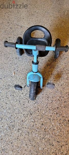 blue tricycle عجلة اطفال
