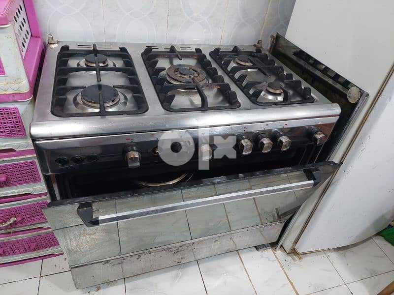 بوتاجاز Benkon cooker 9905sf بحالة جيدة 0