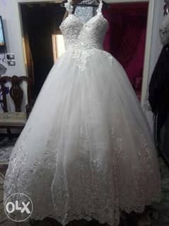 فستان زفاف اوف وايت استعمال ساعتين فقط 0