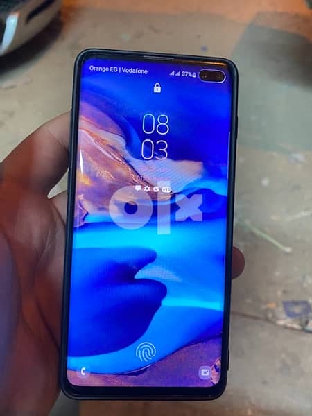 Samsung S10 plus 1 TB Ceramic version ZerO او للبدل باعلي مع دفع الفرق 5