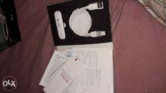 فودافون موبايل كونكت usb بالعلبه مشتملاتها الضمان ووصله usb