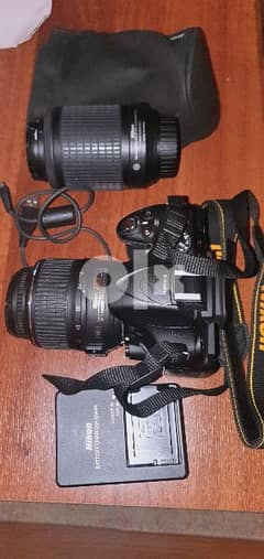 Nikon d5200 with accessories 0