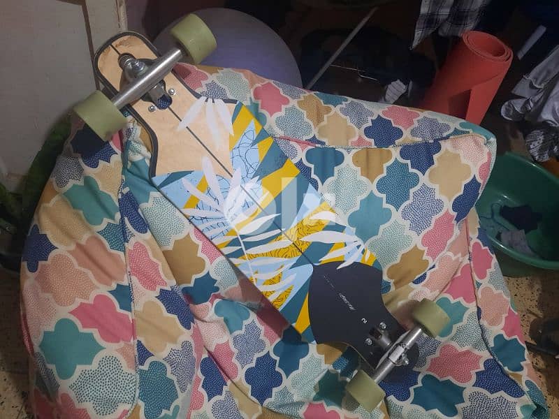 Skate longeboard (Decathlon) floral rfid بحالة جديدة حرفيا 0