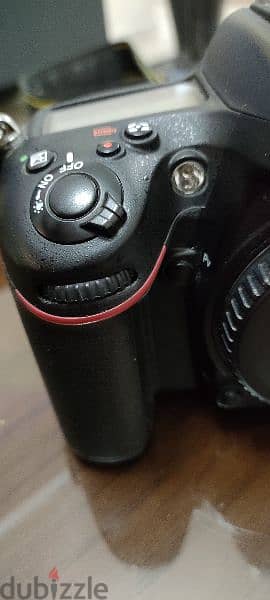 كاميرا نيكون D 7200 شاتر 6 k  بحاله الزيرو+ عدسه 35mm 4