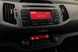 Kia اسبورتاج new CD player & radio 0