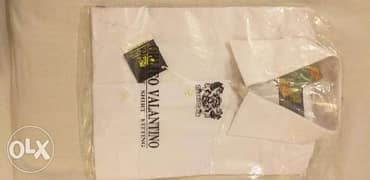قميص كم طويل ماركة ORLIEO VALANTINO مقاس XL جديد بكيسه لون ابيض