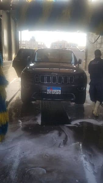 jeep grand Cherokee for rent as offer for wedding day@special events