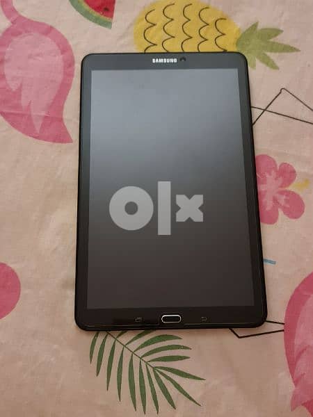 Samsung tab E  excellent condition 10 inch 1