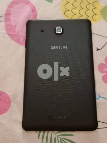 Samsung tab E  excellent condition 10 inch 2