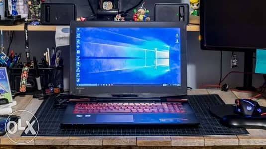 Lenovo Y700 15ISK Gaming Laptop