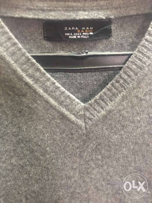 zara man size small بلوفر 0