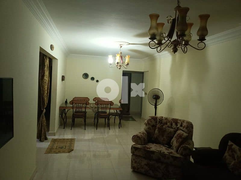 شقة مفروشة مدينة الشيخ زايد الحي الثامن شارع الأمل جوار جيت مول 7