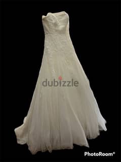 Pronovias Wedding Dress 0