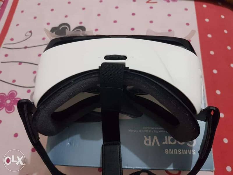 نظارة الواقع الافتراضي من سامسونج samsung gear vr 2