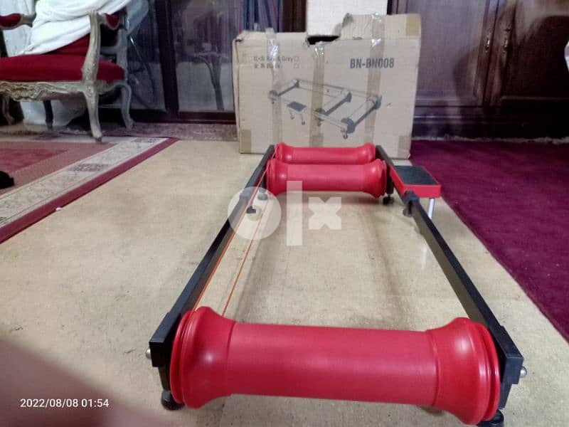 roller bike trainer.  مدرب الدراجة الأسطوانة 2