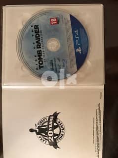 CD PS4 TOMB RAIDER Special edition & call of duty black ops 0