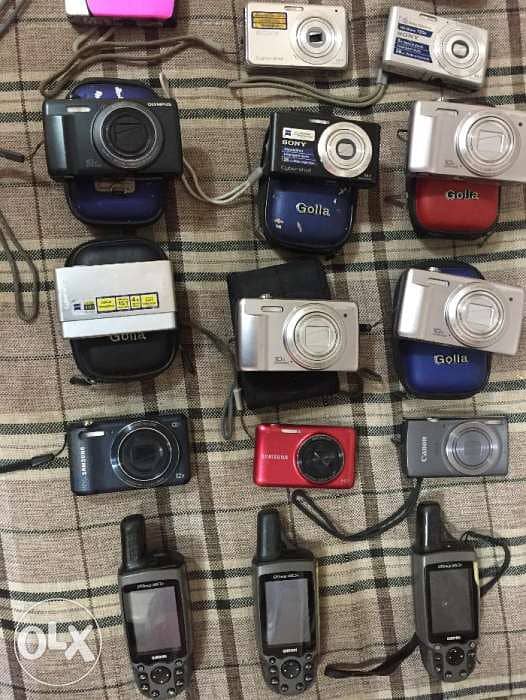 مجموعة كاميرات ديجيتال للبيع 2