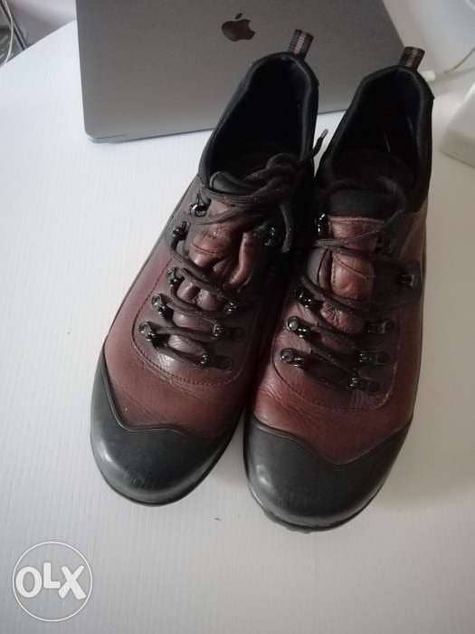 Clark's women shoe made in USA size 9 يعنى مقاس ٣٩/٤٠ 4