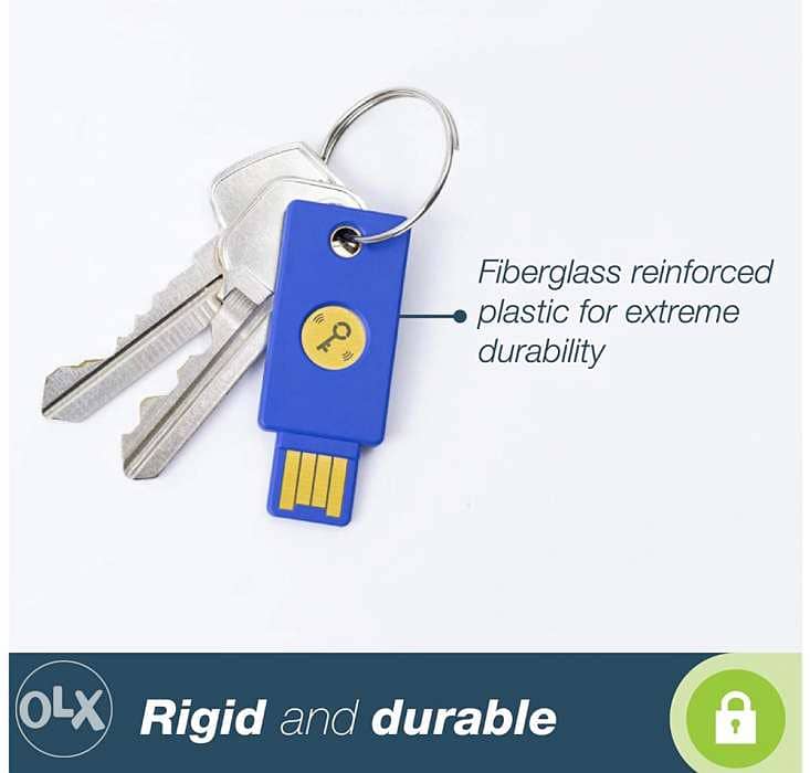 مفتاح تشفير يستخدم لحماية الحسابات الإلكترونية Yubico security NFC key 1