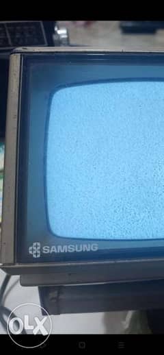 تليفزيون و راديو سامسونج كوري Samsung 5" TV- AM / FM 2 BAND RADIO 0