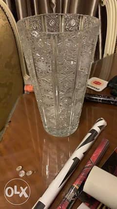 crystal vase 0