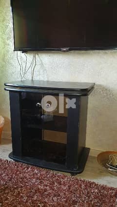 TV unit in very Good Condition 0