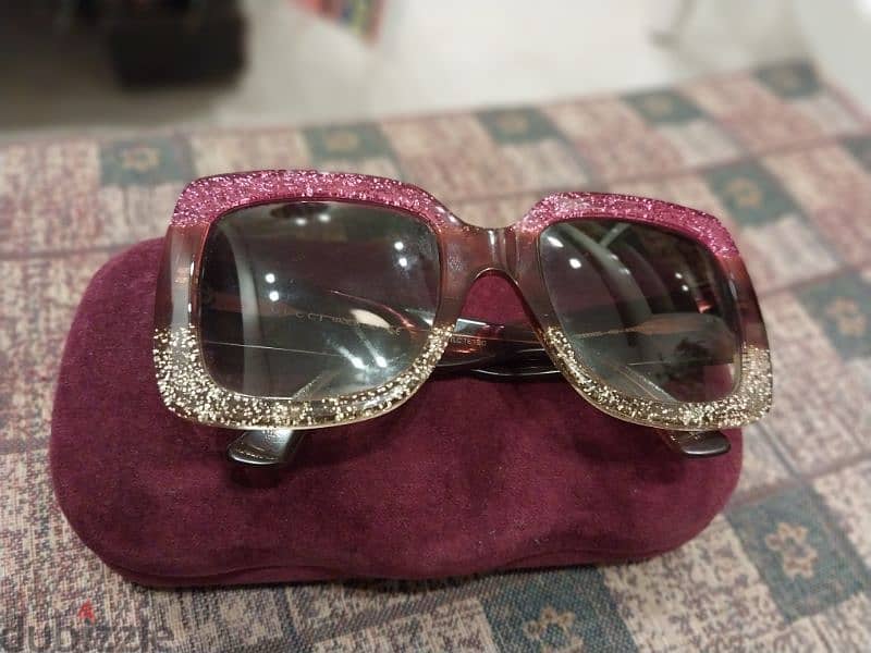 used original Gucci women sunglasses for sale 4