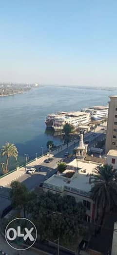 شقة رائعة على النيل مباشرة شتوية صيفية غير مجروحة 0