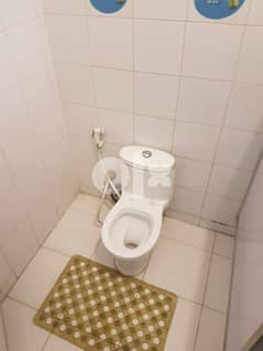 toddler toilet seat and sink - تواليت و حوض حجم صغير للاطفال 0