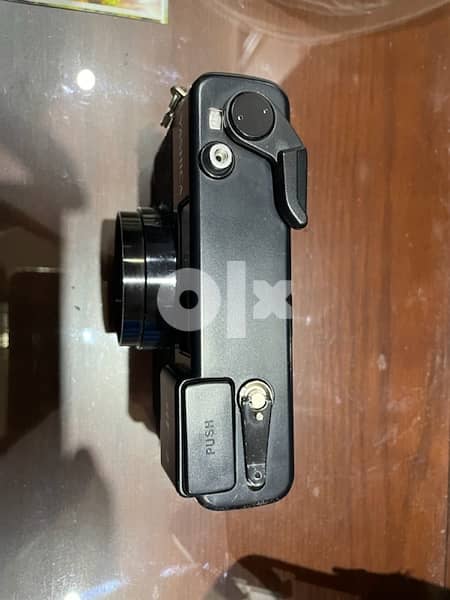 Yashica MF-2 3