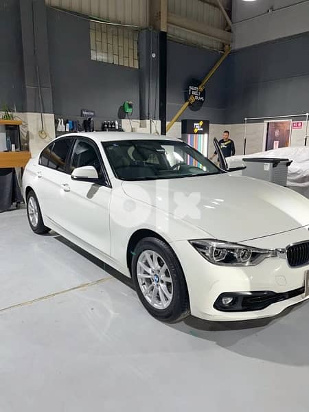 BMW 318I Exclusive Mint Condition 3