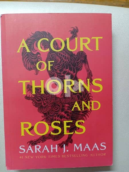 A court of thorns and roses 0