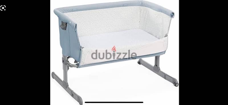 Chicco baby bedside crib 4